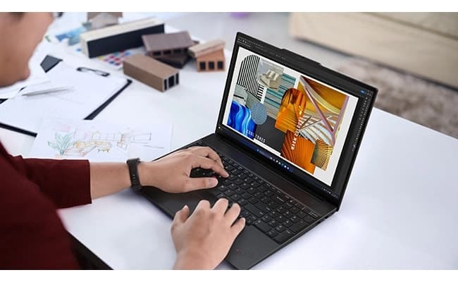 ThinkPad E16 Gen 3 (16 inch Intel) view 9